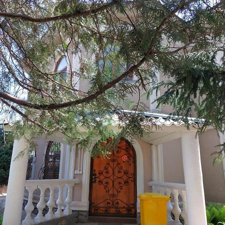 Room Hostel Dostyk Almaty Exterior foto