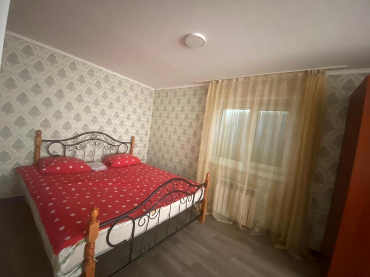 Room Hostel Dostyk Almaty Exterior foto