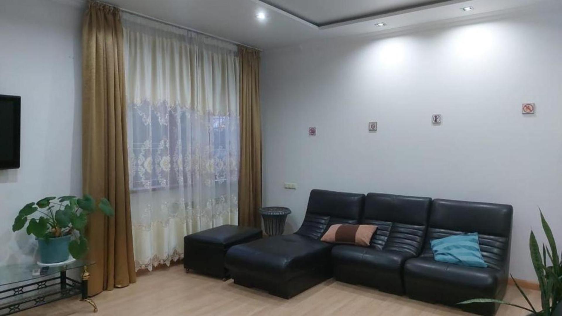 Room Hostel Dostyk Almaty Exterior foto